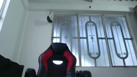 Snapshot of cockardent chatting on 01/15/25, 11:32 boy swinger online show from 01/15/25, 11:32