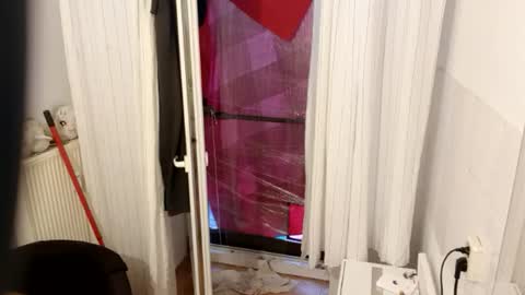 Snapshot of cockholder420 chatting on 10/04/25, 12:25 cockholder420 online show from 10/04/25, 12:25