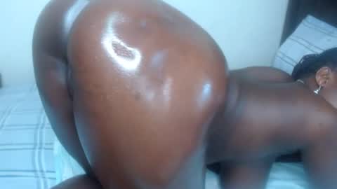 Snapshot of cocoa_devine chatting on 07/02/26, 11:27 cocoa_devine online show from 07/02/26, 11:27