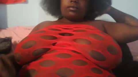 Snapshot of cocoacrave chatting on 01/09/25, 02:43 CocoaCrave online show from 01/09/25, 02:43