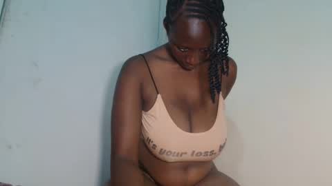 Snapshot of cocoalush9819 chatting on 03/16/26, 06:23 cocoalush9819 online show from 03/16/26, 06:23