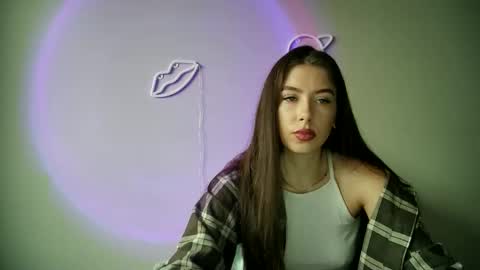 cocoberry1 online show from 11/27/25, 08:16