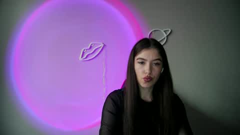 cocoberry1 online show from 11/30/25, 11:14