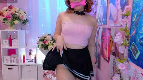 Snapshot of coconut_mia chatting on 05/21/26, 04:47 Mia online show from 05/21/26, 04:47