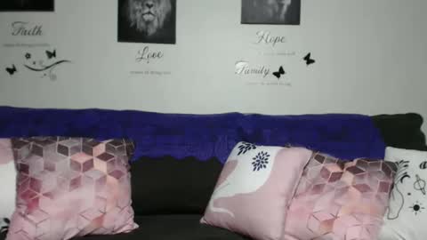 CocosCreamy online show from 03/19/26, 01:37