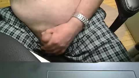 xyz online show from 12/01/25, 03:00