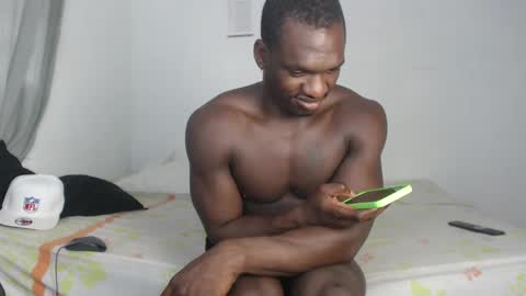 Snapshot of coddy_fit chatting on 01/24/25, 07:39 cody online show from 01/24/25, 07:39