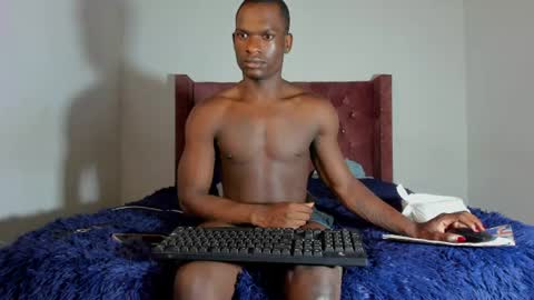Snapshot of coddy_fit chatting on 07/01/26, 03:52 cody online show from 07/01/26, 03:52