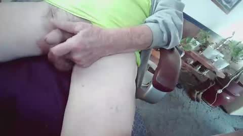 Snapshot of cody81421 chatting on 02/18/26, 03:19 cody81421 online show from 02/18/26, 03:19