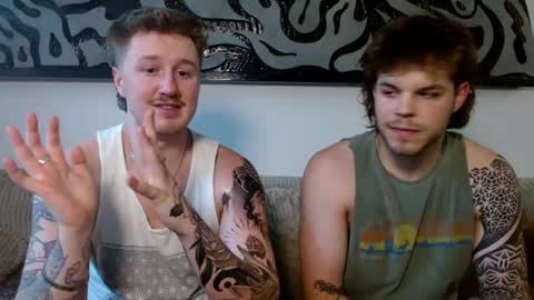 Snapshot of codygunzxxx2 chatting on 03/06/25, 12:10 Cody and Emeraldboy online show from 03/06/25, 12:10