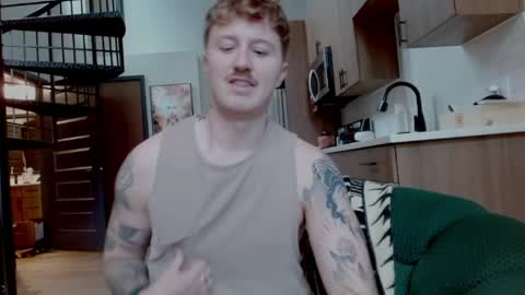Snapshot of codygunzxxx2 chatting on 04/15/26, 12:39 Cody and Emeraldboy online show from 04/15/26, 12:39