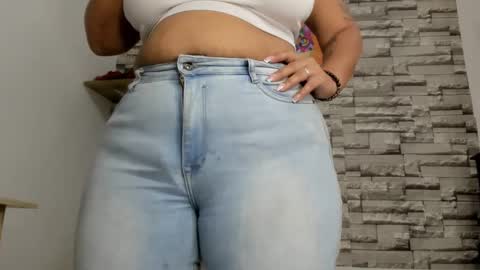 laurita online show from 01/22/25, 03:18