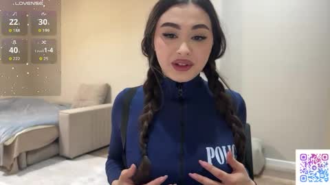 Yumi online show from 05/03/26, 11:11