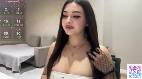 Yumi online show from 07/13/26, 10:34
