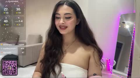 Yumi online show from 07/30/26, 10:53