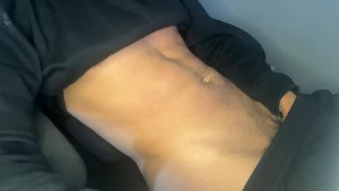 Snapshot of coitzzz chatting on 05/10/26, 03:50 coitzzz online show from 05/10/26, 03:50