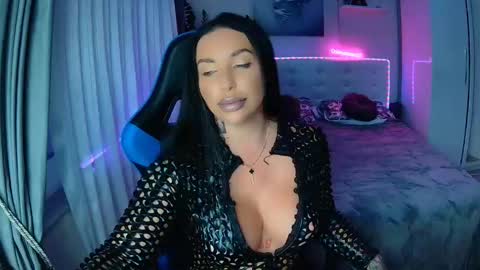 Snapshot of cokeyspeed69 chatting on 09/09/25, 10:15 Ur goddess Nikki online show from 09/09/25, 10:15
