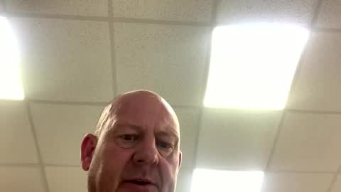 Snapshot of col4nows chatting on 09/15/25, 01:00 col4nows online show from 09/15/25, 01:00