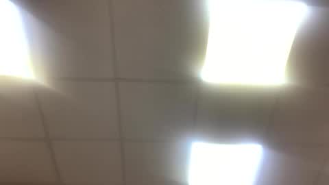 Snapshot of col4nows chatting on 10/28/25, 10:41 col4nows online show from 10/28/25, 10:41