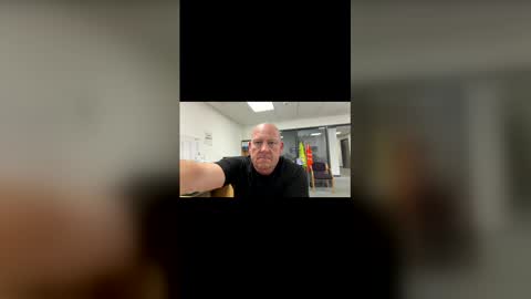 col4nows online show from 06/03/26, 02:33