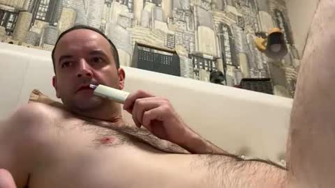 Snapshot of colambus83 chatting on 01/10/26, 06:59 colambus83 online show from 01/10/26, 06:59