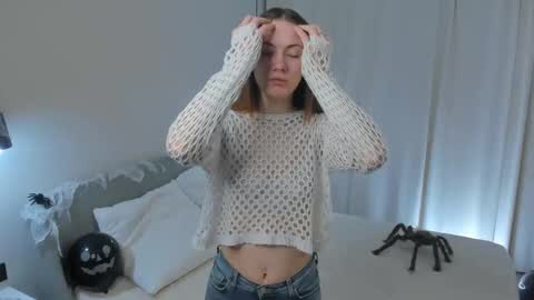 Carry online show from 10/31/25, 01:17