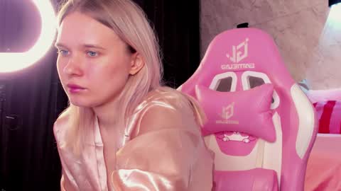 Snapshot of cold_watterfal chatting on 03/03/26, 01:12 Alice online show from 03/03/26, 01:12