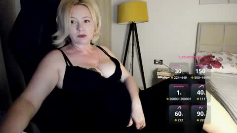 Snapshot of colette1w chatting on 06/30/26, 10:16 Olga. online show from 06/30/26, 10:16