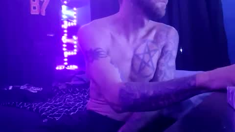 Snapshot of colevan2390 chatting on 11/17/25, 10:54 colevan2390 online show from 11/17/25, 10:54