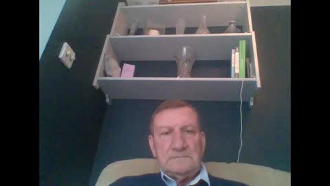 Snapshot of colinbeech chatting on 01/06/25, 11:07 colinbeech online show from 01/06/25, 11:07