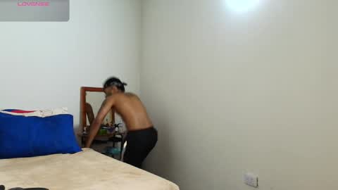 IG  online show from 11/24/25, 09:53