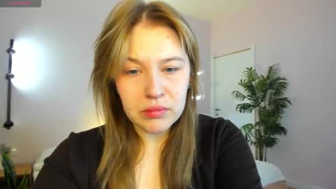 Snapshot of colleen_blake chatting on 02/15/26, 04:58 Collen Mon Tue Wed Thu Fri GMT 3 0300am - 0900am online show from 02/15/26, 04:58