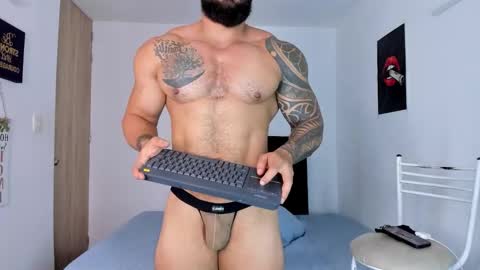 Snapshot of college_muscle_ass chatting on 03/27/26, 09:53 college_muscle_ass online show from 03/27/26, 09:53