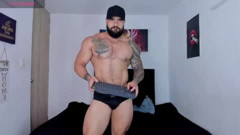 Snapshot of college_muscle_ass chatting on 04/18/26, 06:50 college_muscle_ass online show from 04/18/26, 06:50
