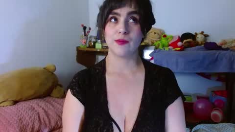 Collette online show from 06/16/26, 03:42