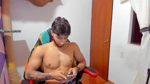 EMMETT COLLINS online show from 01/07/26, 08:11