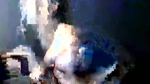 Snapshot of collinsjuliet177 chatting on 05/22/26, 10:43 collinsjuliet177 online show from 05/22/26, 10:43