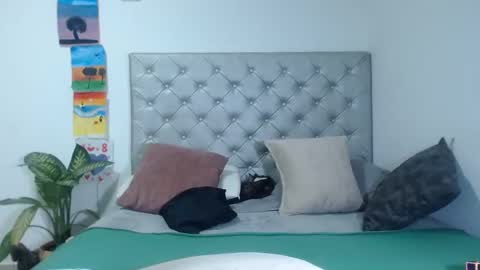 Snapshot of colombi4spice chatting on 02/19/25, 10:53 viviana online show from 02/19/25, 10:53
