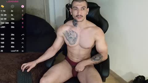 Snapshot of colombianmuscle8 chatting on 02/20/25, 02:07 colombianmuscle8 online show from 02/20/25, 02:07