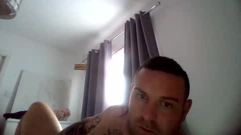 Snapshot of comesee10 chatting on 01/27/25, 12:37 comesee10 online show from 01/27/25, 12:37