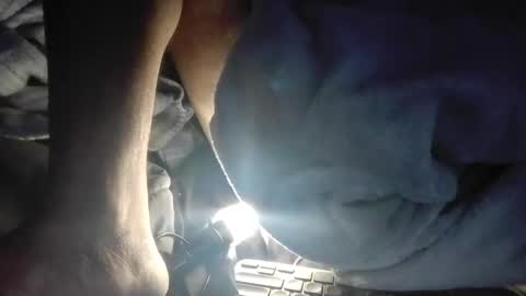 Snapshot of comesuckthisdick111 chatting on 12/20/25, 08:32 comesuckthisdick111 online show from 12/20/25, 08:32