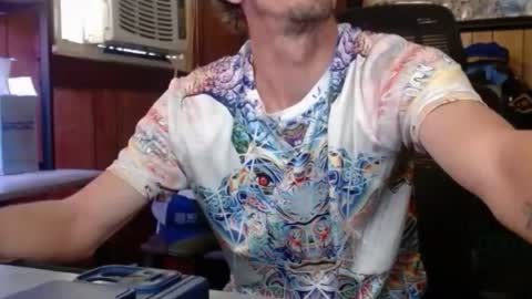 Nelson or ComicKing and sometime Peachy143 online show from 12/21/25, 03:41