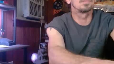 Snapshot of comic_king27 chatting on 02/16/26, 02:40 Nelson or ComicKing and sometime Peachy143 online show from 02/16/26, 02:40