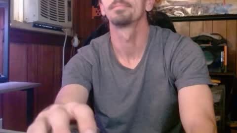 Snapshot of comic_king27 chatting on 02/20/26, 10:54 Nelson or ComicKing and sometime Peachy143 online show from 02/20/26, 10:54