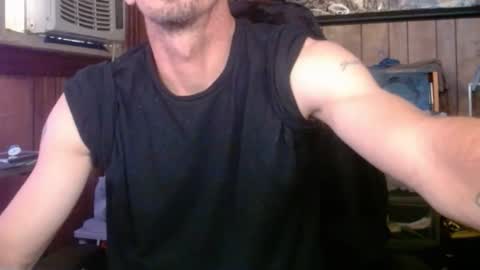Snapshot of comic_king27 chatting on 04/12/26, 11:48 Nelson or ComicKing and sometime Peachy143 online show from 04/12/26, 11:48