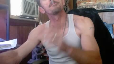 Snapshot of comic_king27 chatting on 04/14/26, 10:05 Nelson or ComicKing and sometime Peachy143 online show from 04/14/26, 10:05