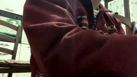 Snapshot of comobailamioso chatting on 02/16/25, 05:26 comobailamioso online show from 02/16/25, 05:26