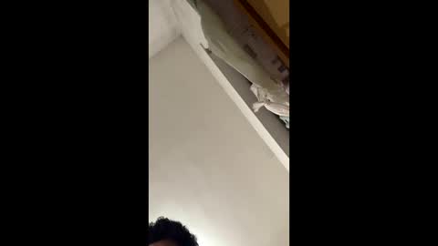 Snapshot of comobailamioso chatting on 03/09/25, 06:43 comobailamioso online show from 03/09/25, 06:43