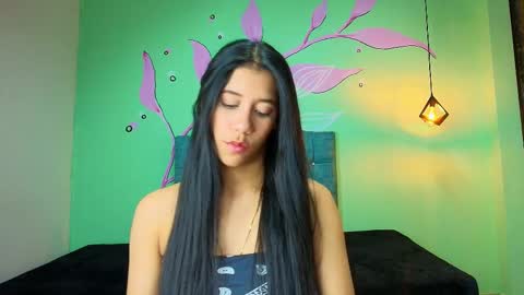 C O N N I E online show from 11/28/25, 02:47