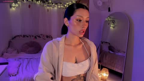 connie    online show from 12/19/24, 01:07